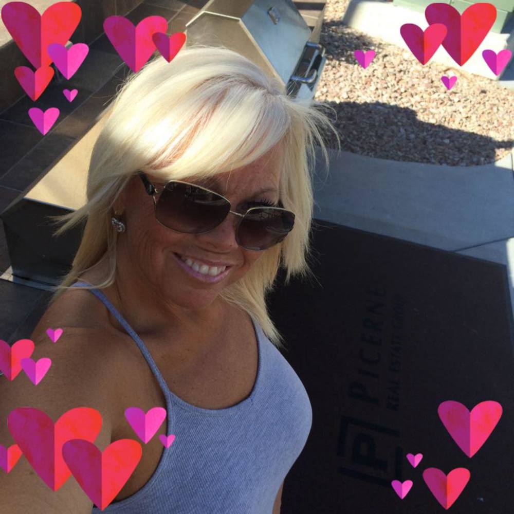 Meet your Posher, Paula